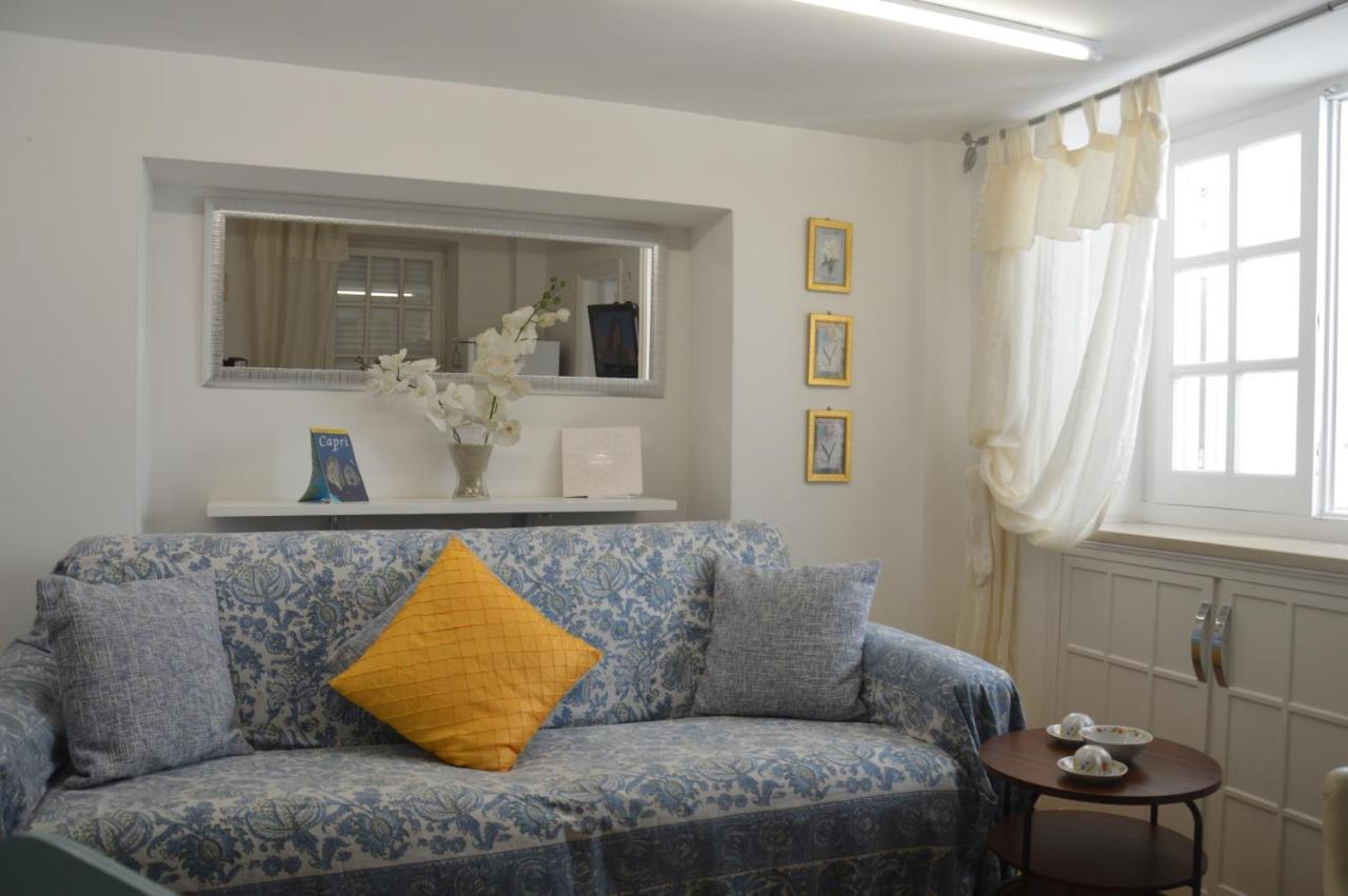 Central Apartment Le Botteghe Capri Exterior photo